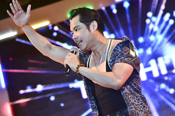 Ngọc Sơn: Nói không với sex vì bảo hiểm trinh tiết đời trai Ngọc Sơn: Nói không với sex vì bảo hiểm trinh tiết đời trai