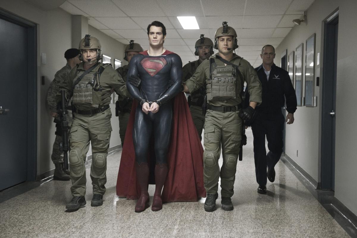 “Caption America 3” sẽ đối đầu với “Man of Steel” vào năm 2016 “Caption America 3” sẽ đối đầu với “Man of Steel” vào năm 2016