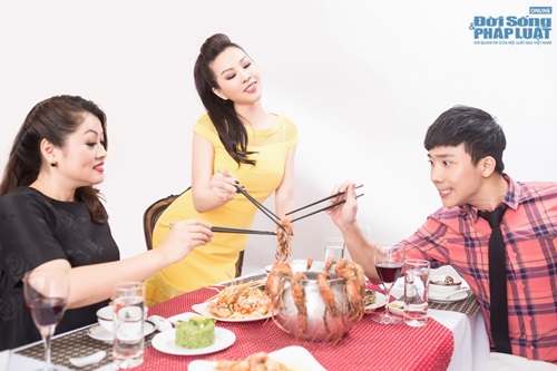 Hoa hậu Thu Hoài mượn Trấn Thành làm “chuột bạch” Hoa hậu Thu Hoài mượn Trấn Thành làm “chuột bạch”