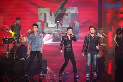 Thanh Phương mang rock heavy metal vào 