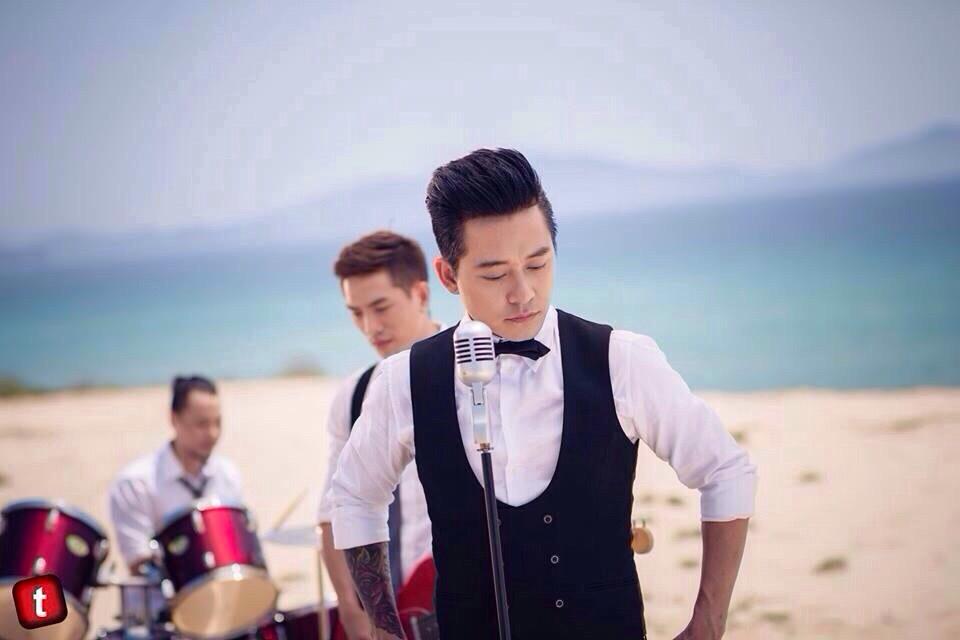 nam lay tay anh nam lay tay anh