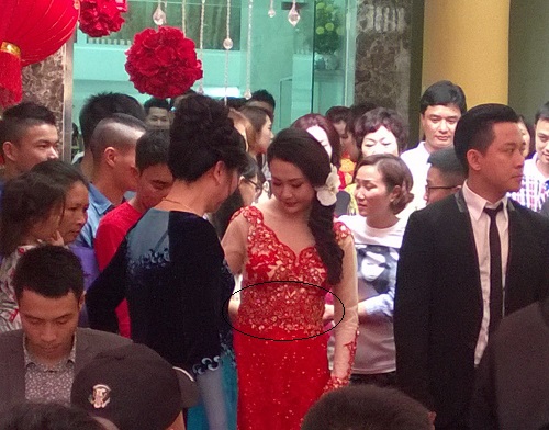 Vợ Tuấn Hưng mang bầu 2 tháng?