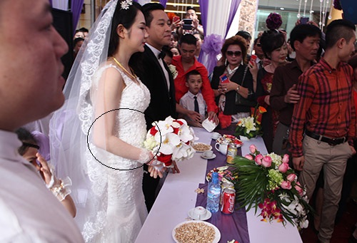 Vợ Tuấn Hưng mang bầu 2 tháng?