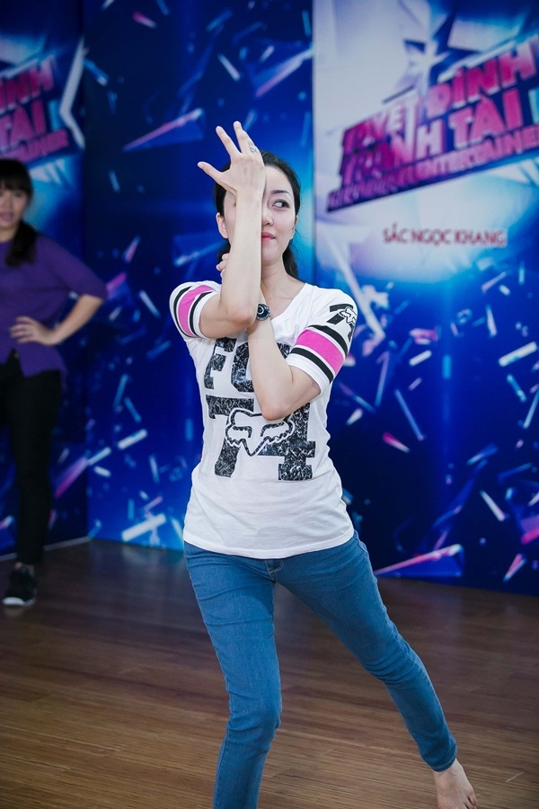 Trang Nhung, Phạm Thu Hà “mạo hiểm” với hit của Mỹ Tâm, Thu Minh