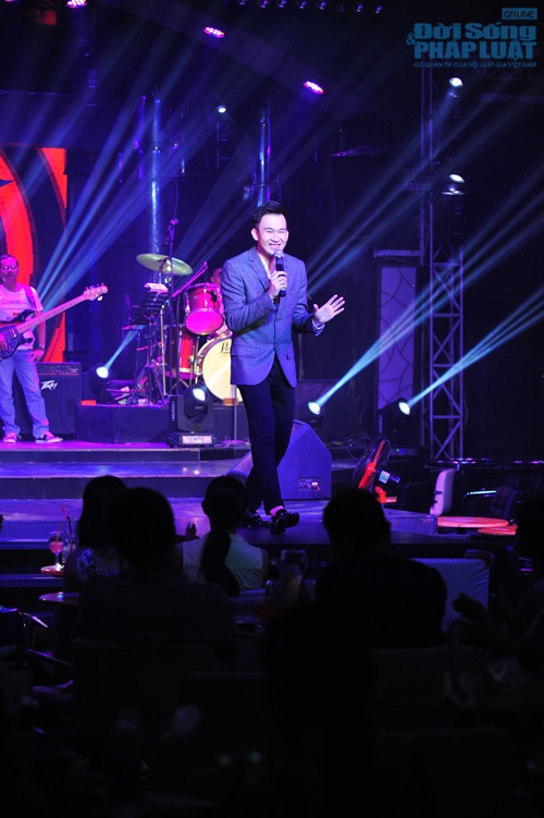 Dương Triệu Vũ mang MV 3D tới Mỹ