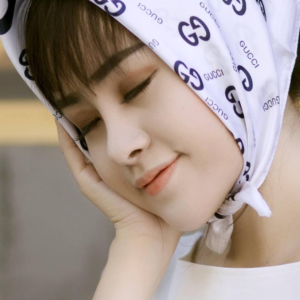 Bà Tưng xin lỗi vì clip dạy làm bánh bao Bà Tưng xin lỗi vì clip dạy làm bánh bao