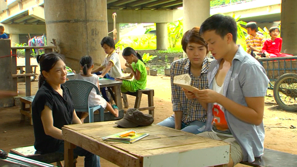 Vừa đi vừa khóc tập 25: Đông Dương bất ngờ bị bà nội ép cưới Vừa đi vừa khóc tập 25: Đông Dương bất ngờ bị bà nội ép cưới