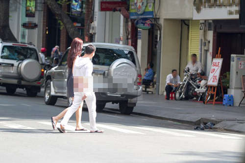 Ngọc Thúy mỉa mai HH Thùy Dung cặp kè chồng cũ của mình Ngọc Thúy mỉa mai HH Thùy Dung cặp kè chồng cũ của mình