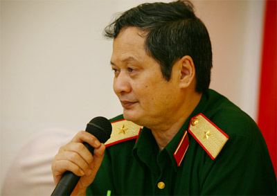 Nhạc sỹ An Thuyên và 