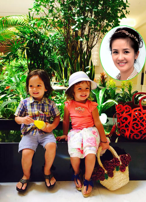 Khởi My khoe ảnh thuở 