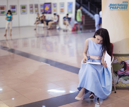 Trà Ngọc Hằng làm MC chung kêt Aerobic nhí Hà Nội