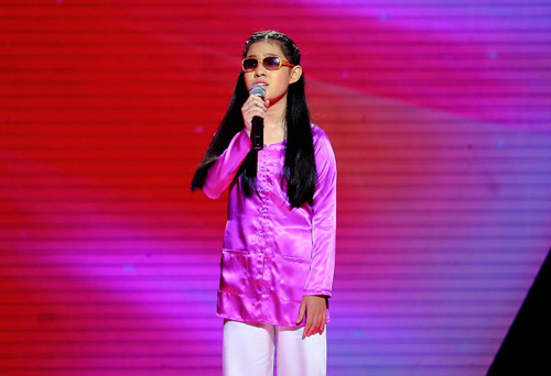 Giọng hát Việt nhí tập 1: Cô bé khiếm thị Giọng hát Việt nhí tập 1: Cô bé khiếm thị