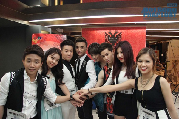 Hot girl Ngôi sao Việt bị tố “hay để bụng”, “khó chơi”