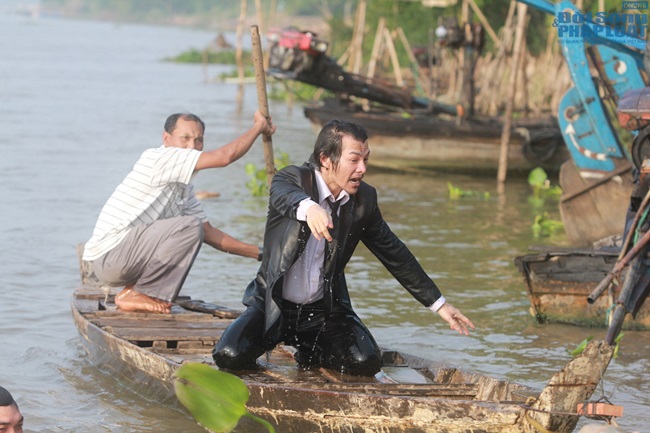 Trần Bảo Sơn gào thét thảm thiết tìm con gái trong “Đoạt hồn