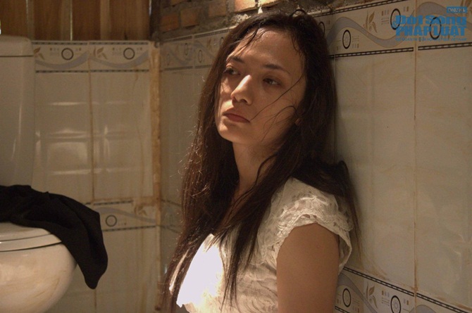 Phi Thanh Vân đánh Tinna Tình xảy thai