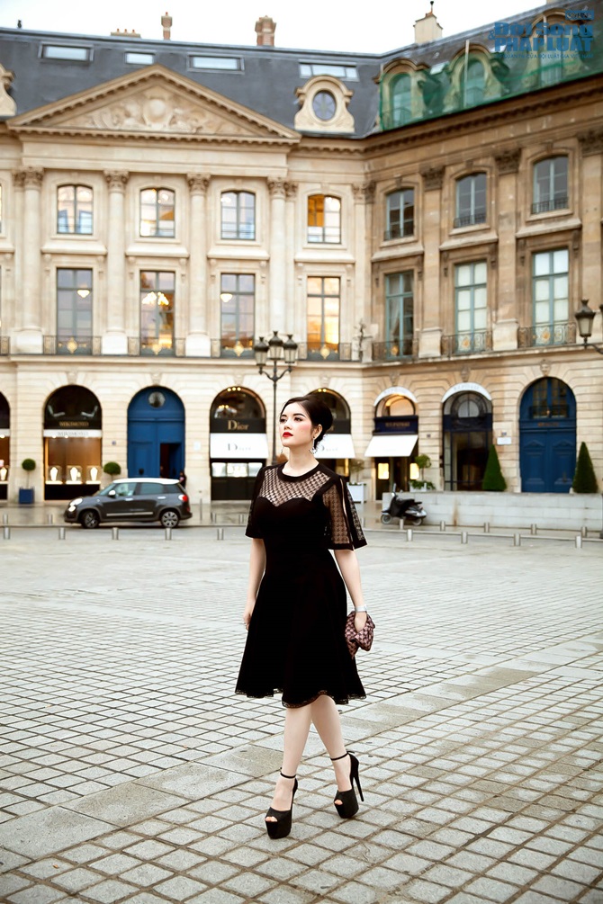 Lý Nhã Kỳ đẹp dịu dàng với gu thời trang tinh tế 