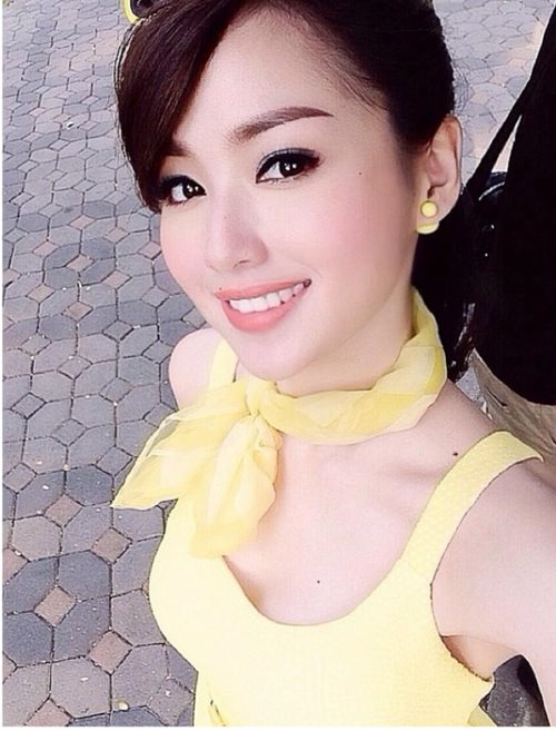 Tâm Tít lần đầu lên tiếng giữa bão scandal Tâm Tít lần đầu lên tiếng giữa bão scandal