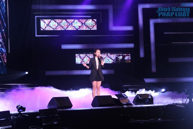 Ngôi sao Việt tập 18: “Hot boy ủy mị” vào chung kết