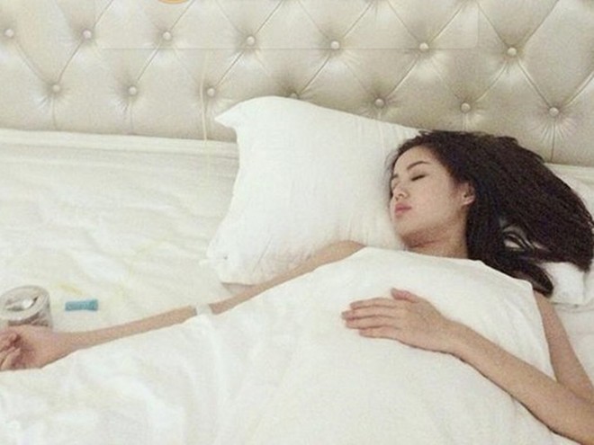 Tâm Tít đổ bệnh ngay sau khi về nước