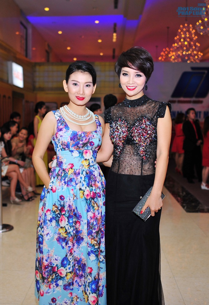 “Hương Ga” Trương Ngọc Ánh ưu ái “Hiệp sĩ mù” Ngọc Thanh Tâm