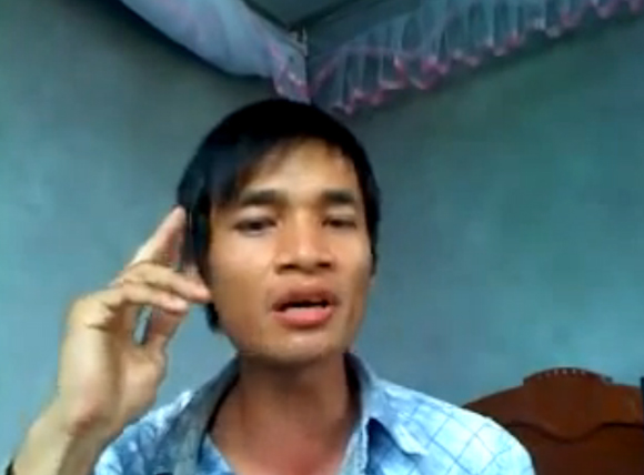 Lệ Rơi nổi tiếng nhờ giọng hát... kinh khủng như Chaien