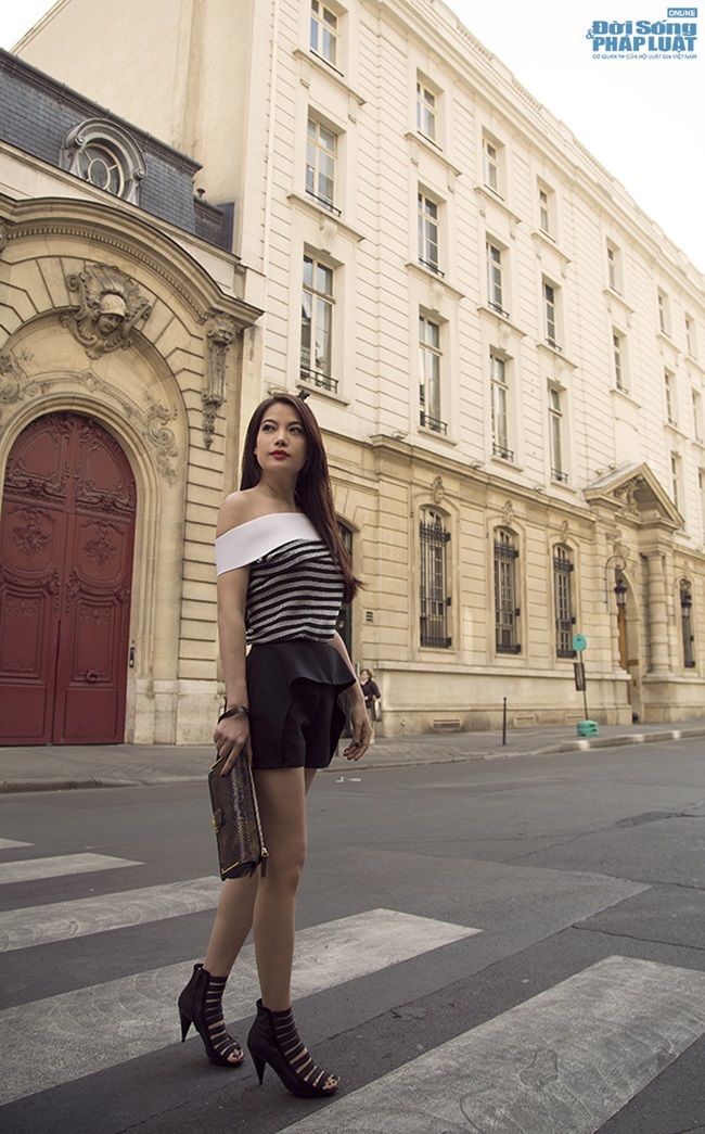 Dương Cẩm Lynh kín bưng, thanh lịch dự LHP tại Pháp