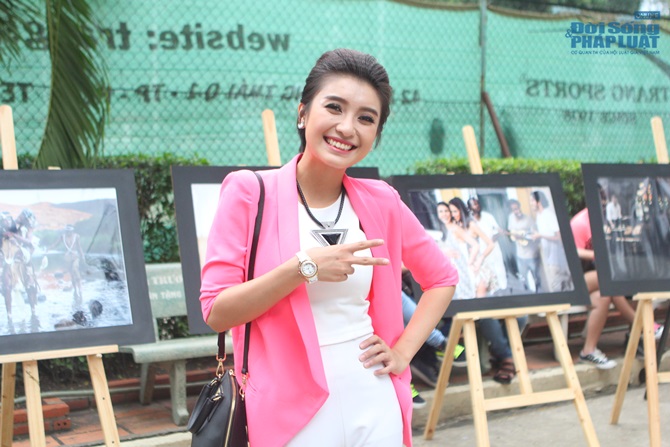 John Huy Trần công khai giới tính trước hàng ngàn bạn trẻ LGBT