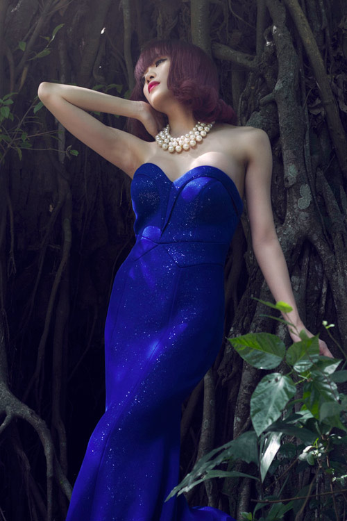 Chị em Thiều Bảo Trang sexy và quyến rũ trong bộ ảnh mới