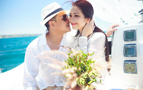 Kim Hiền nở nụ cười hạnh phúc trong ngày cưới