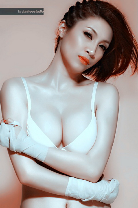 Pha Lê và câu chuyện Pha Lê và câu chuyện