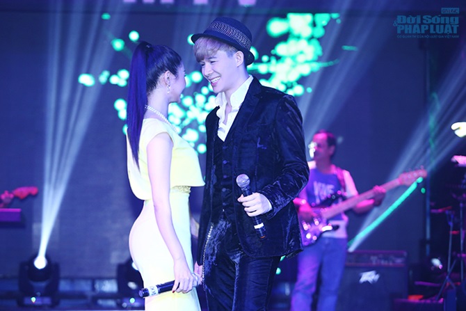 Hết yêu thương, Ngọc Anh trở mặt tát Nathan Lee trên sân khấu