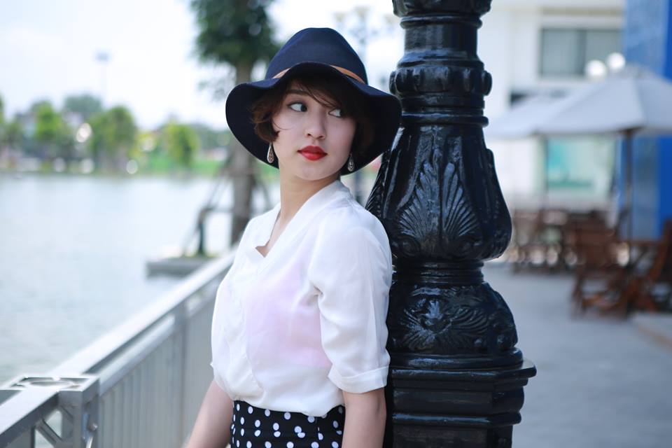 Hot girl Mi Vân: Showbiz đàn ông lăng nhăng, đàn bà lăng loàn