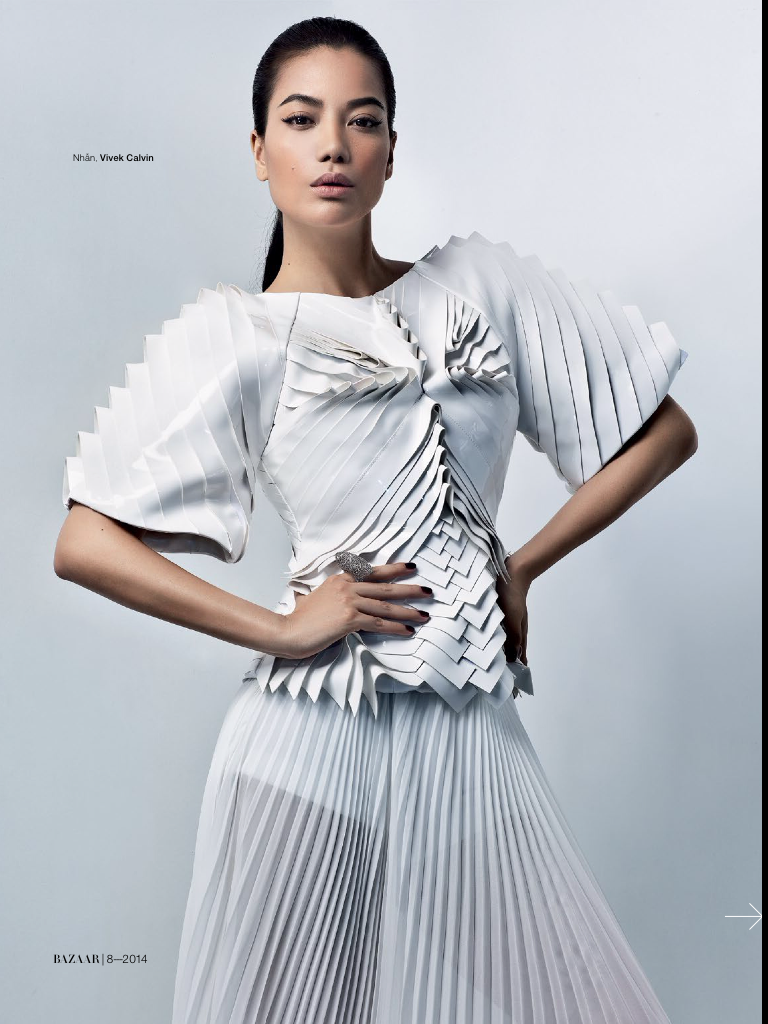 Trương Ngọc Ánh đẹp lộng lẫy với trang phục của Lý Giám Tiền 