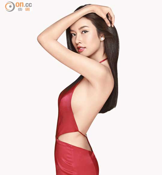 Nong Poy - HH chuyển giới Thái diện bikini đẹp hơn cả Ngọc Trinh Nong Poy - HH chuyển giới Thái diện bikini đẹp hơn cả Ngọc Trinh