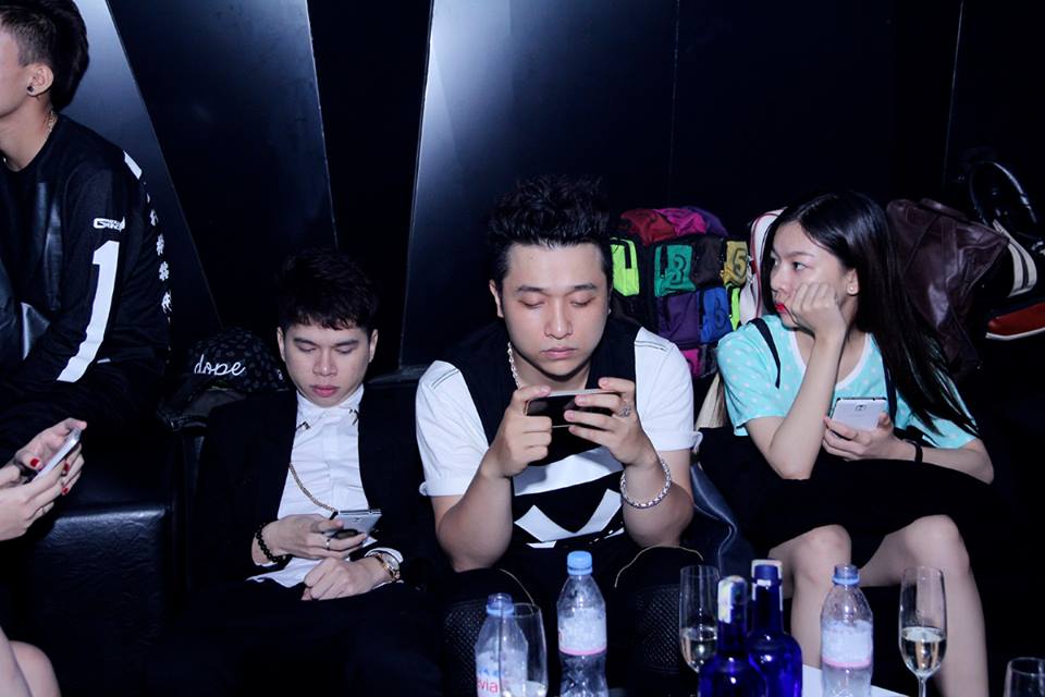 Andrea thân thiết với bạn gái Mr.T