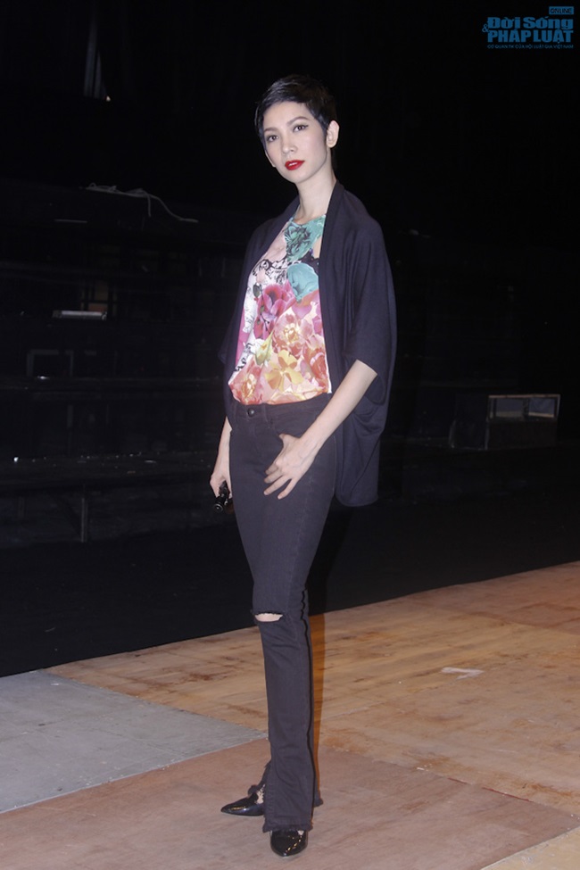 Xuân Lan hướng dẫn catwalk trước giờ G chung kết Project Runway