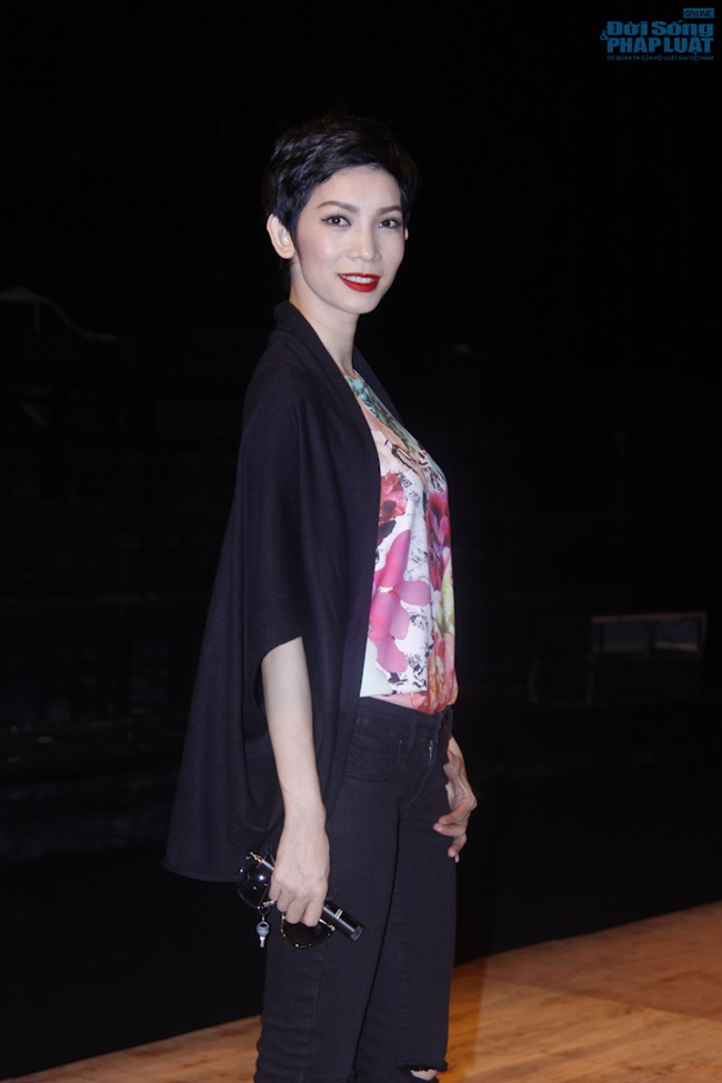 Xuân Lan hướng dẫn catwalk trước giờ G chung kết Project Runway