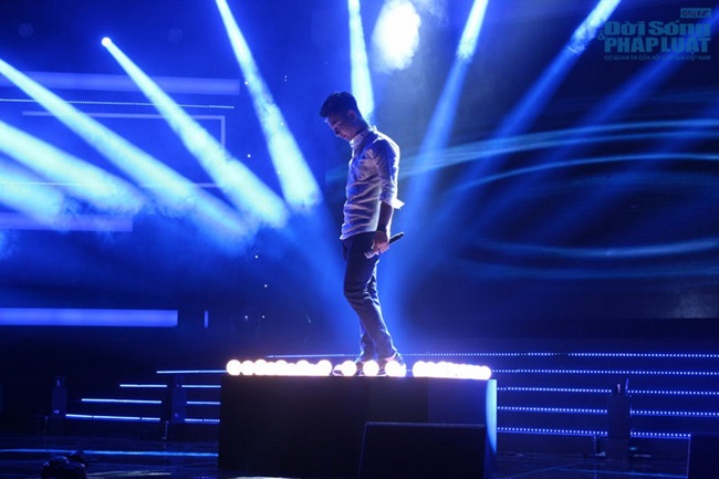 Ngôi sao Việt tập 17: Giám khảo nói một đằng, làm một nẻo