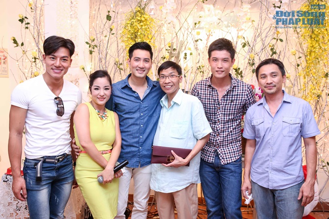 Thúy Nga được đại gia Cần thơ tổ chức sinh nhật như đám cưới