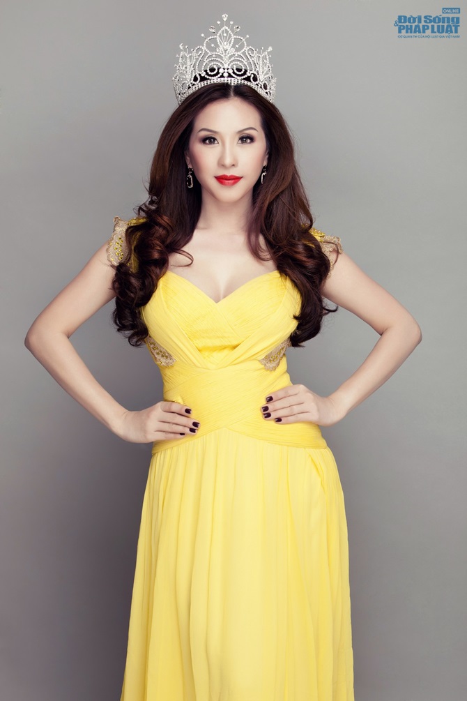 HH Thu Hoài chính thức tuyên bố không dự thi Mrs Universe 2014