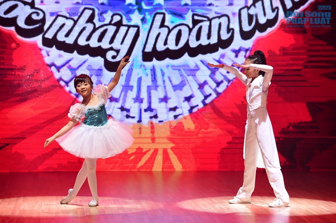 Bước nhảy hoàn vũ nhí vòng đối đầu tập 2: Đầy màu sắc và hấp dẫn