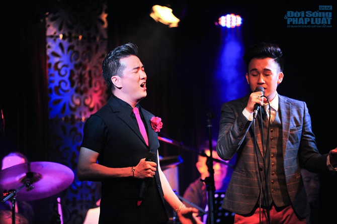 Dương Triệu Vũ giải thích tấm hình ghép “ôm cứng Mr Đàm”