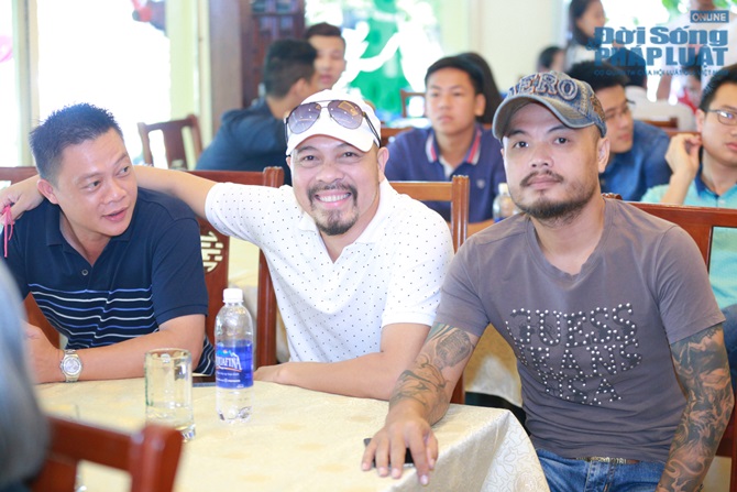 Hồng Sơn cùng dàn sao tham dự CLB bóng đá Ngôi sao Việt