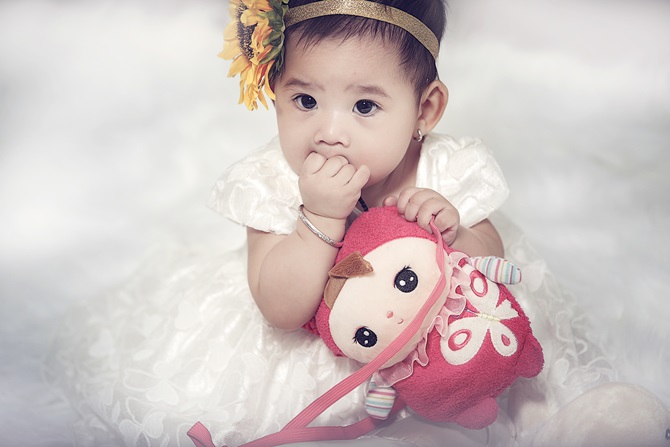 Mai Phương khoe con gái Lavie tròn 1 tuổi cực đáng yêu