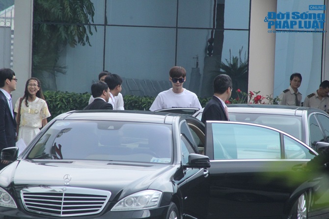 Diễn viên Lee Jong Suk 