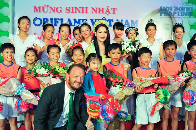 Nữ giang hồ “Hương ga” hóa Hằng Nga dịu dàng