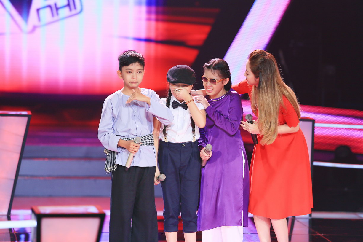 Giọng hát Việt nhí: Bản mashup về quê hương tạo ấn tượng mạnh