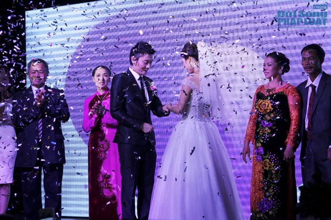 Dàn sao mừng hạnh phúc MC Tuấn Anh