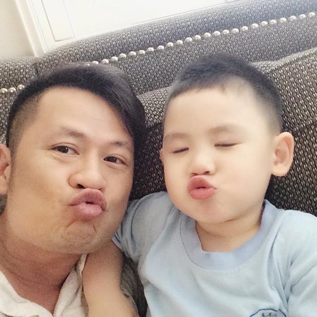 Facebook sao 24h: Bằng Kiều, Đông Nhi thi nhau chu môi tự sướng