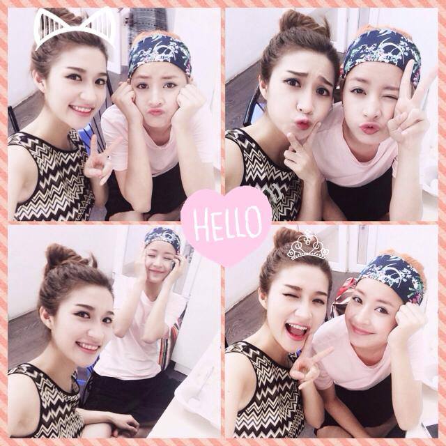 Facebook sao 24h: Bằng Kiều, Đông Nhi thi nhau chu môi tự sướng